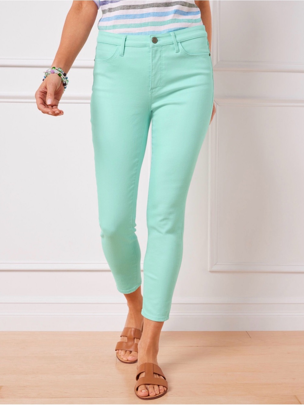 NWT Talbots Seafoam Green Straight Leg Crop (12)
